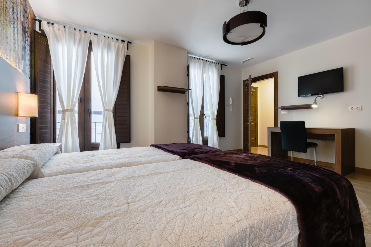 Hostal Arriola Granada Dış mekan fotoğraf