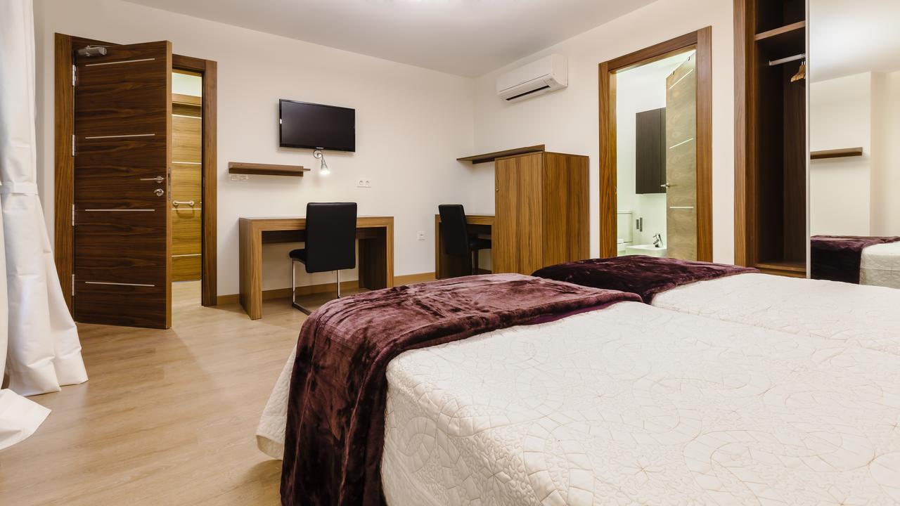 Hostal Arriola Granada Dış mekan fotoğraf