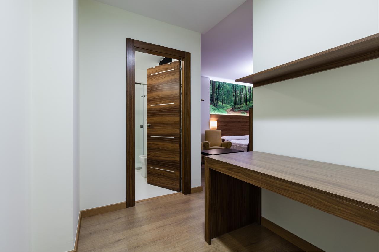 Hostal Arriola Granada Dış mekan fotoğraf